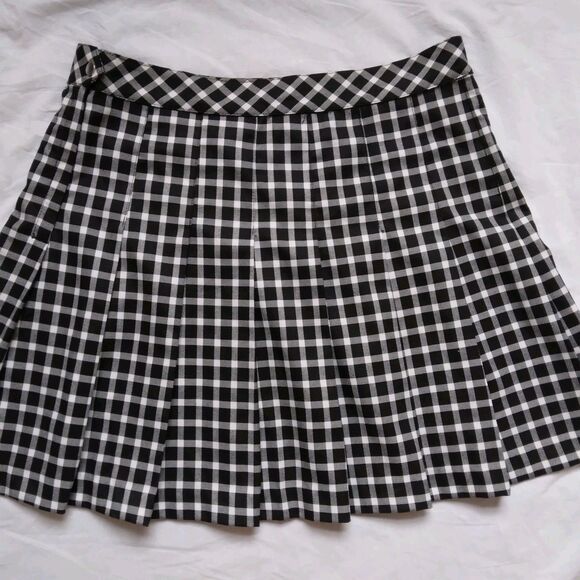 HM Divided Black White Plaid Pleated Skirt Academia Clueless Preppy Size 10 - Picture 7 of 7